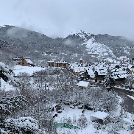 Homenfun Baqueira Beret, Betren-Vielha Екстериор снимка