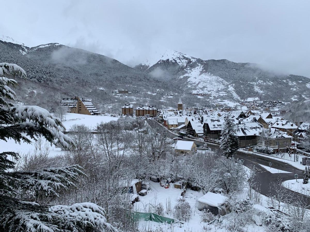 Homenfun Baqueira Beret, Betren-Vielha Екстериор снимка